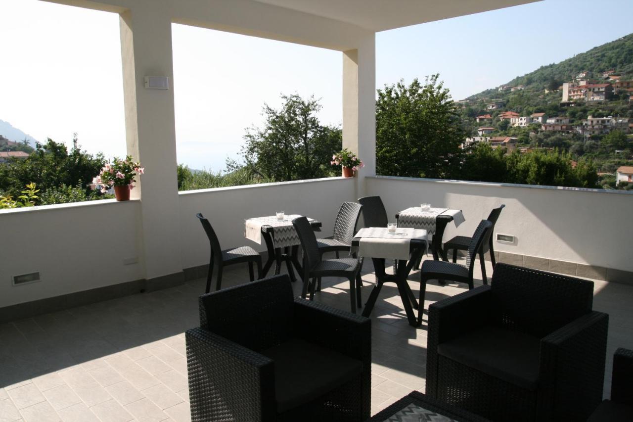 Bed and Breakfast Dream & Relax Pimonte Exterior foto